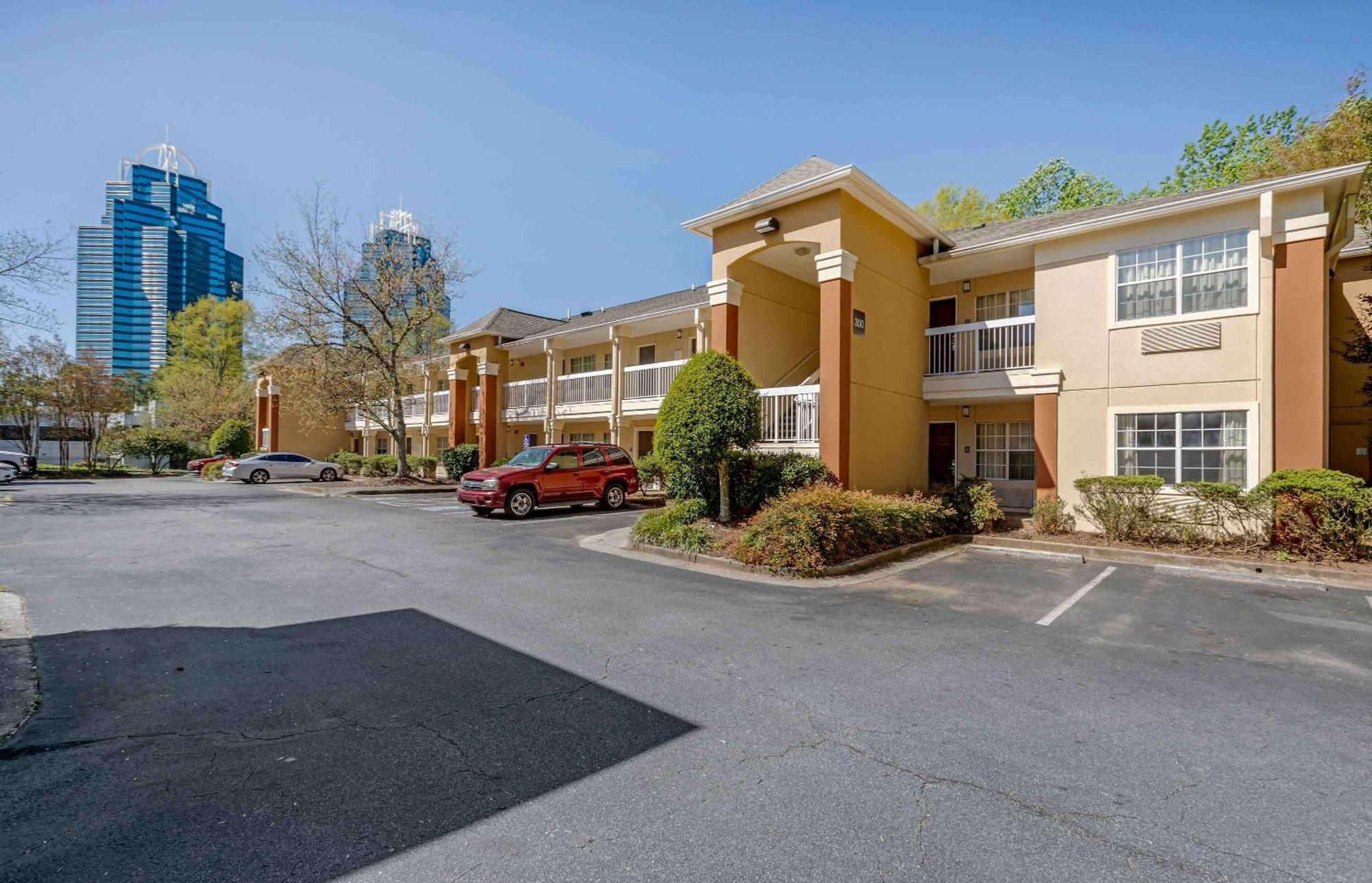 Extended Stay America Select Suites - Atlanta - Perimeter - Hammond Drive Санди Спрингс Екстериор снимка